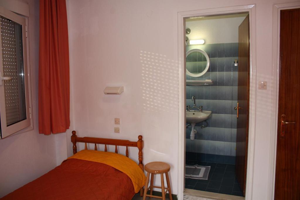 Dionyssos Hotel Limenas  Phòng bức ảnh