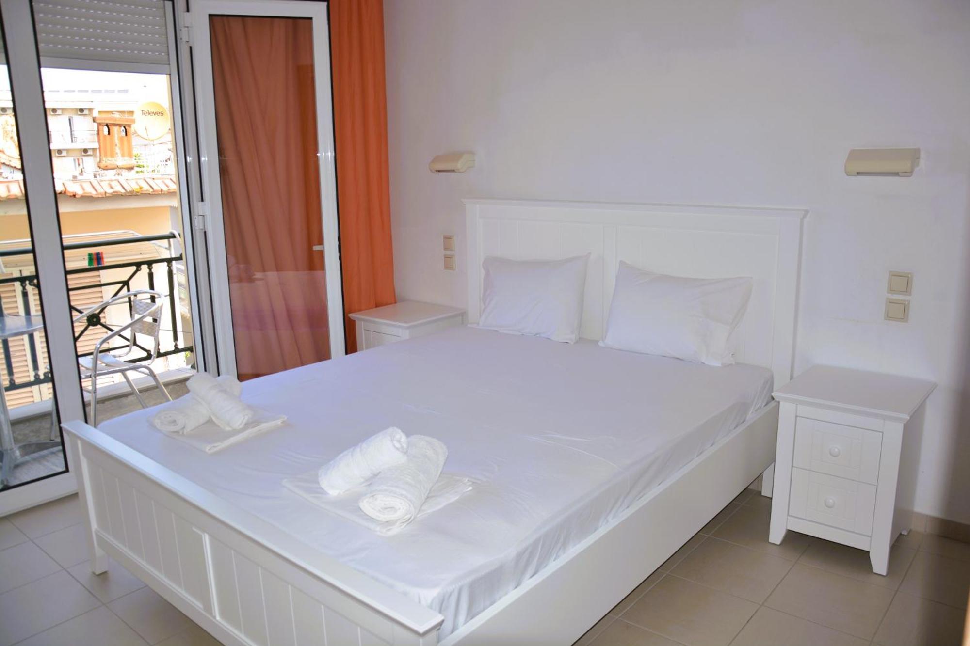 Dionyssos Hotel Limenas  Ngoại thất bức ảnh