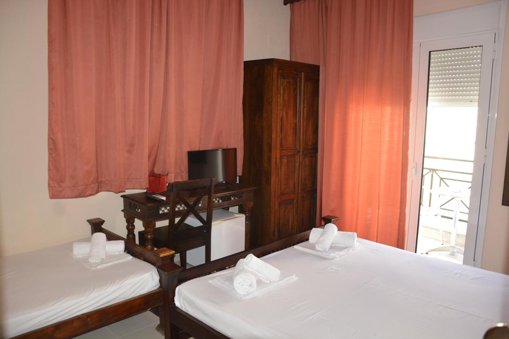 Dionyssos Hotel Limenas  Ngoại thất bức ảnh